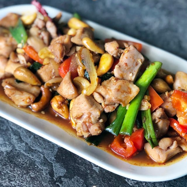 E1 Cashew Nuts Stir-Fried.